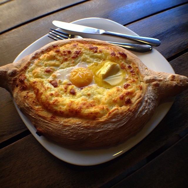 Georgian Khachapuri 