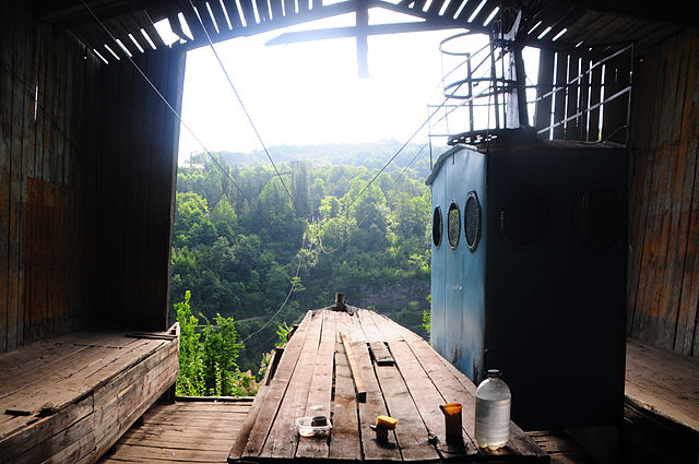 chiatura's ancient cable cars